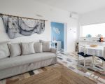 ferienwohnung-rifugio-wohnraum-mit-sofa.jpg