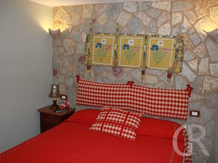 ferienwohnung-rino-kleines-gemuetliches-schlafzimmer.jpg
