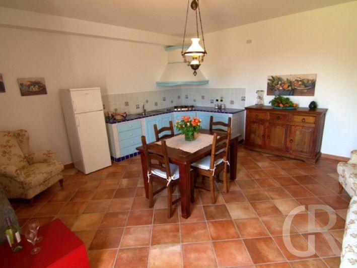 ferienwohnung-venere-wohn-esskueche.jpg