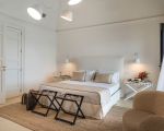 villa-acqua-marina-helles-schlafzimmer.jpg