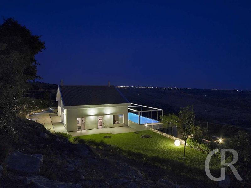 villa-afodite-bei-nacht.jpg
