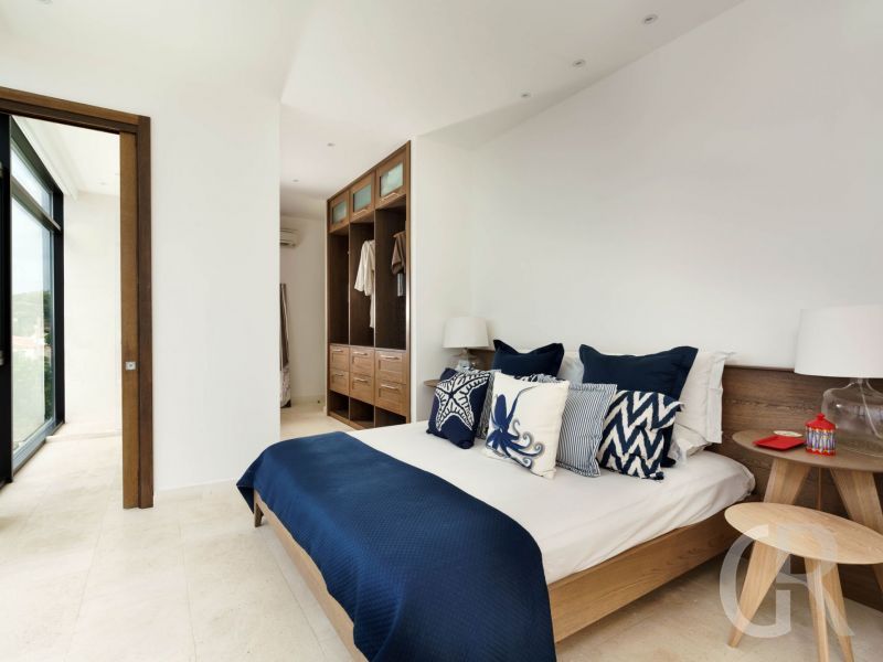 villa-angelina-blaues-schlafzimmer.jpg