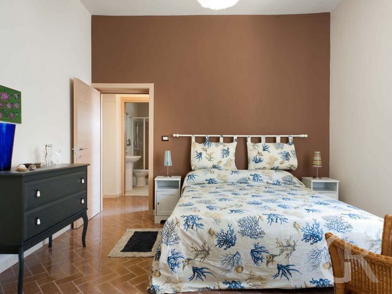 villa-brezza-marina-doppelbett.jpg