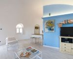 villa-del-mito-wohnraum-mit-tv.jpg