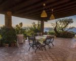 villa-laura-terrasse-mit-meerblick.jpg