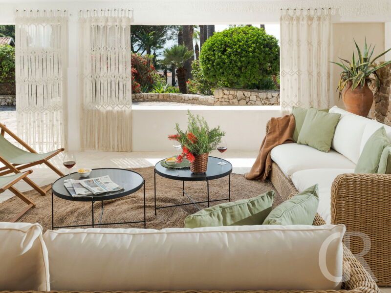 villa-maddalena-gemuetlicher-sitzplatz.jpg