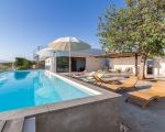villa-persefone-ferienhaus-mit-pool.jpg