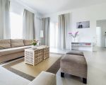 villa-rita-sofa.jpg