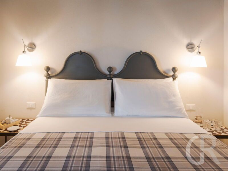 villa-ziguli-doppelbett.jpg