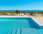 carrubi-pool.jpg
