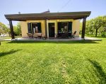 casa-limoni-haus-und-garten-davor.jpg