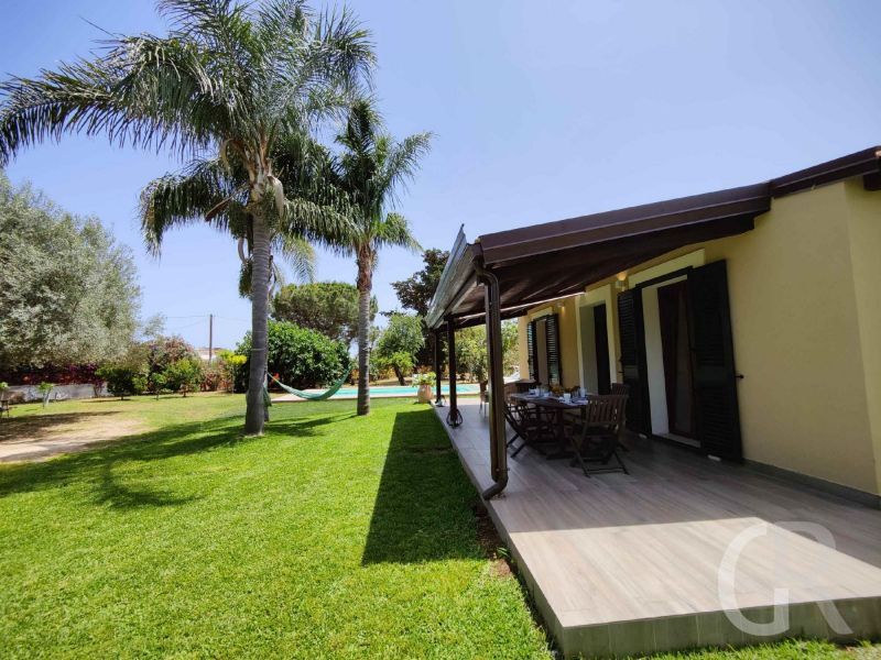 casa-limoni-schoene-terrasse.jpg