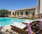 don-salvatore-terrasse-am-pool.jpg