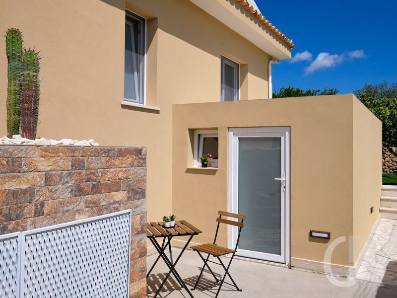ferienhaus-teti-nebengebaeude.jpg