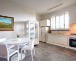 ferienwohnung-corallo-wohnraum.jpg