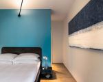 gelso-bianco-blaues-schalfzimmer.jpg
