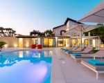villa-camemi-schwimmbad-am-abend.jpg