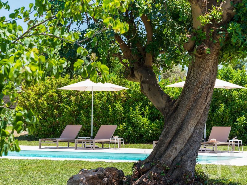 villa-gira-sole-garten.jpg