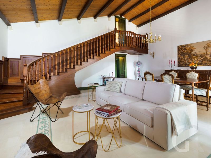 villa-gira-sole-wohnzimmer.jpg