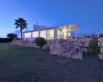 villa-ibla-beleuchtete-villa-am-abend.jpg