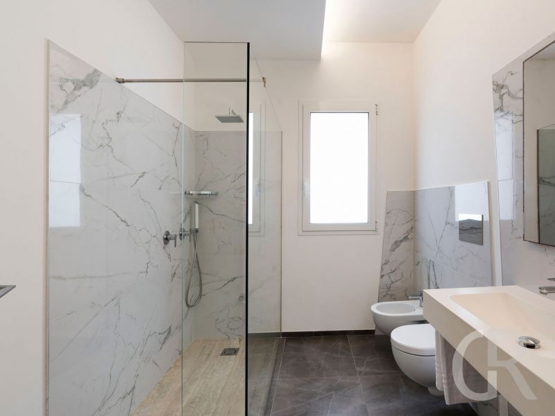 villa-mare-dentro-glasdusche.jpg
