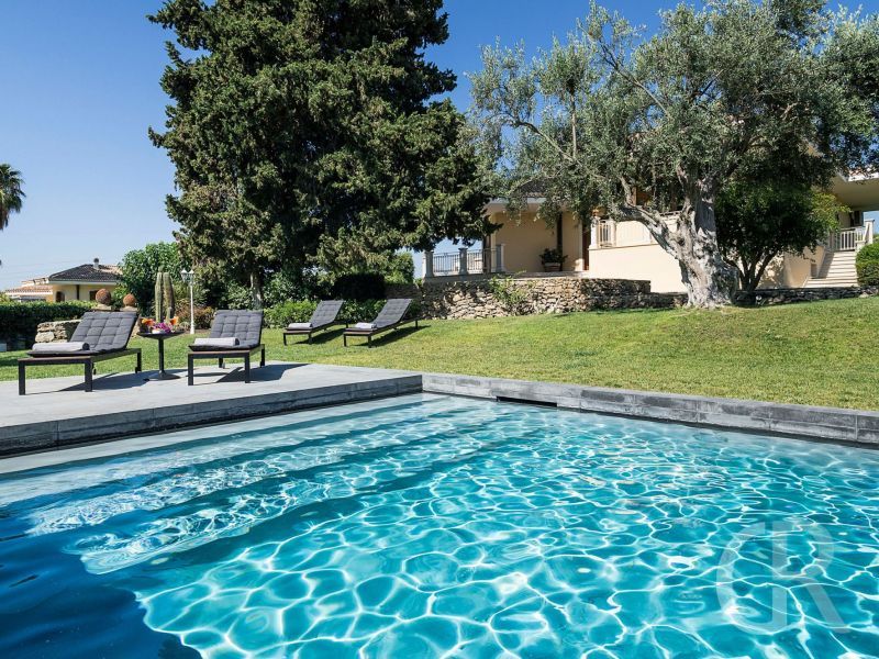 villa-profumo-schwimmbad.jpg