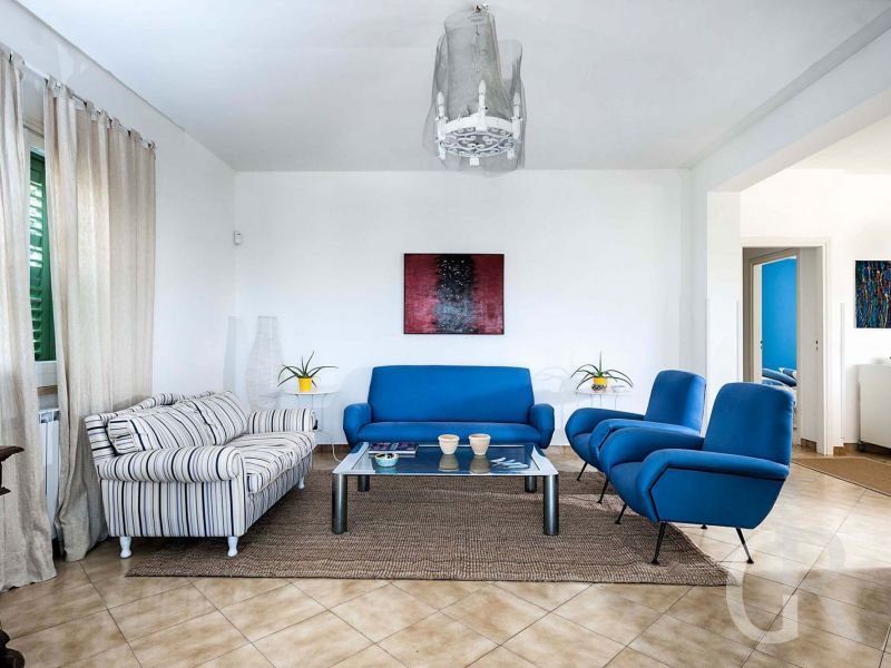casa-bianca-gemuetlicher-wohnraum.jpg