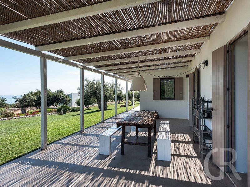 ferienhaus-ulivi-schoene-terrasse.jpg
