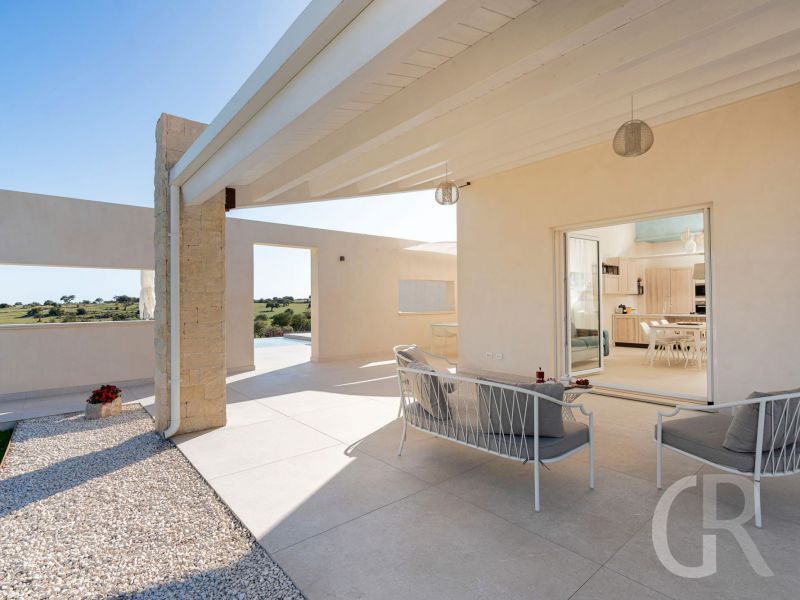 ferienhaus-villa-mora-terrasse-im-aussenbereich.jpg