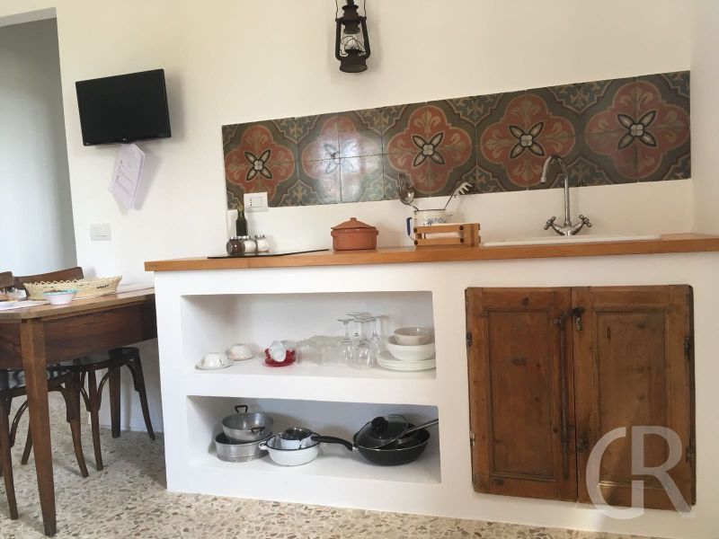 ferienwohnung-agave-gemauerte-kuechenzeile.jpg