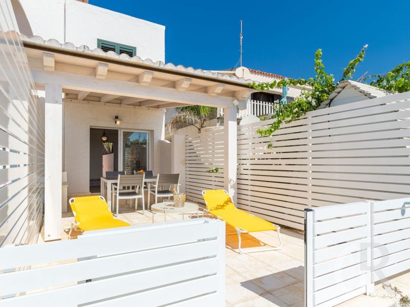 ferienwohnung-amarillis-terrasse-am-meer.jpg