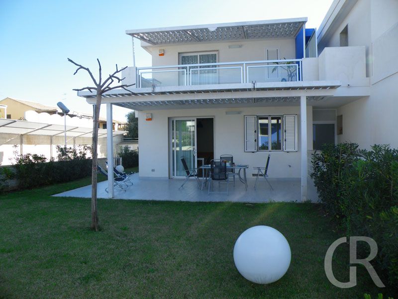 ferienwohnung-eolo-terrasse.jpg