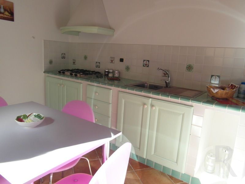 ferienwohnung-etnea-kueche.JPG