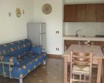 ferienwohnung-ina-wohn-esskueche-mit-sofa.JPG