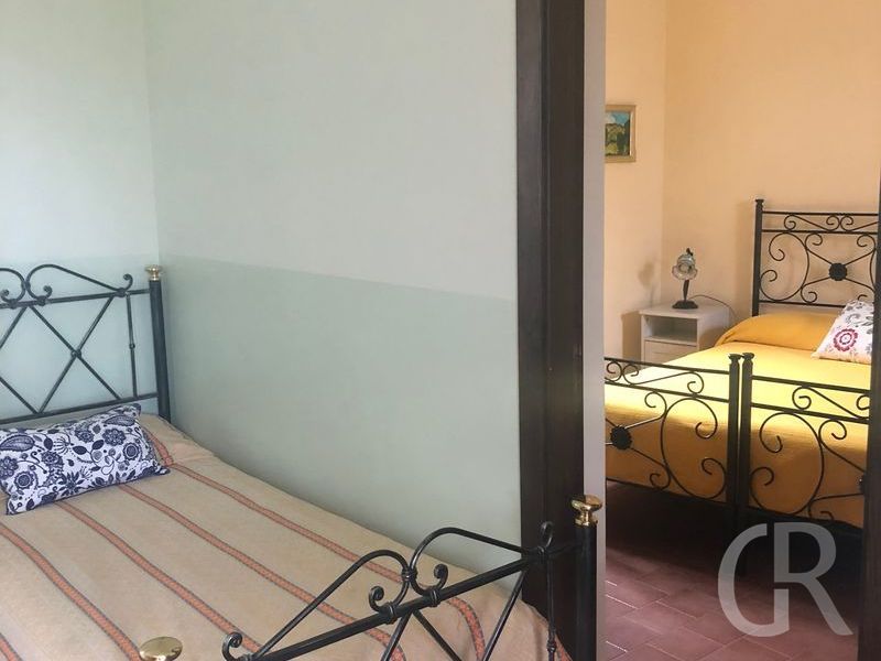 ferienwohnung-limone-blick-ins-doppelschlafzimmer.jpg
