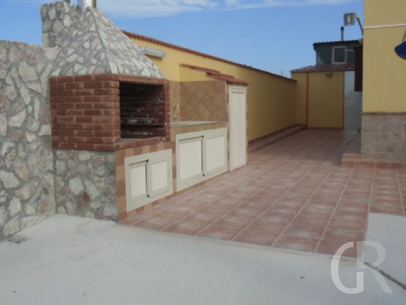ferienwohnung-menfi-barbecue.JPG