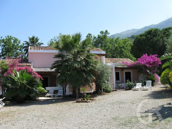 ferienwohnung-san-giorgio-blick-auf-das-gebaeude.jpg