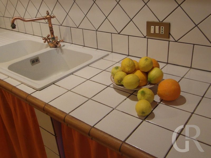 ferienwohnung-silvio-kueche-mit-spuele.jpg