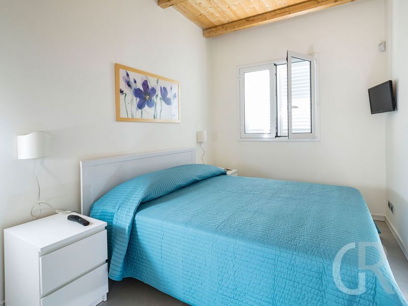 ferienwohnung-sirena-doppelbett.jpg