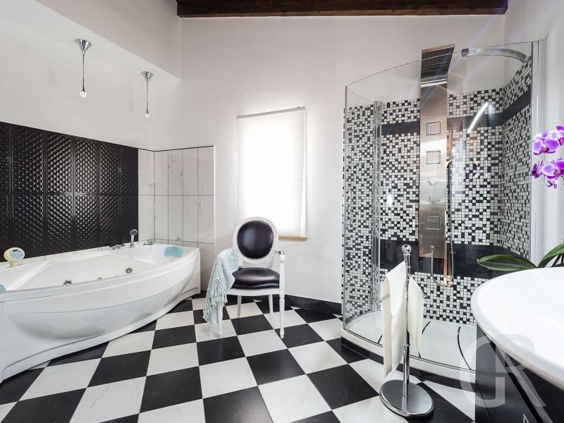 villa-agora-bad-mit-wanne.jpg