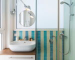 villa-blumarine-waschbecken-spiegel-im-bad.jpg