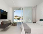 villa-greta-schlafzimmer-und-grosser-tv.jpg