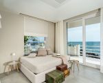 villa-isabella-helles-zimmer-mit-meerblick.jpg