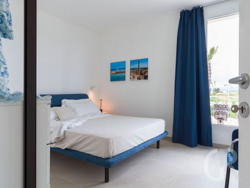 villa-paradisus-schlafzimmer-mit-bett.jpg