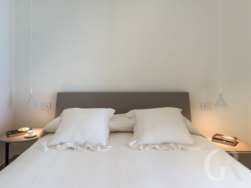 villa-passo-salina-blaues-doppelbett.jpg
