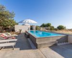 villa-persefone-schwimmbad.jpg