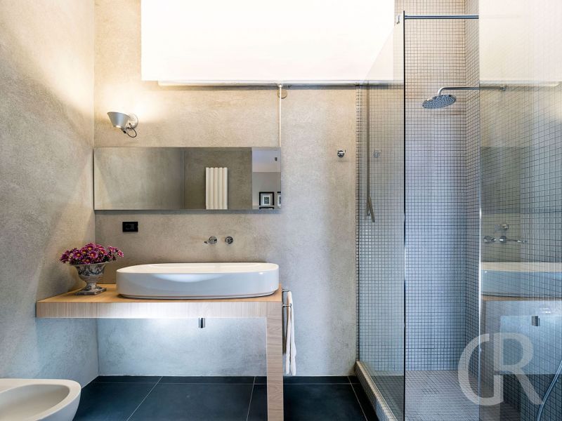 villa-profumo-modernes-bad-mit-dusche.jpg