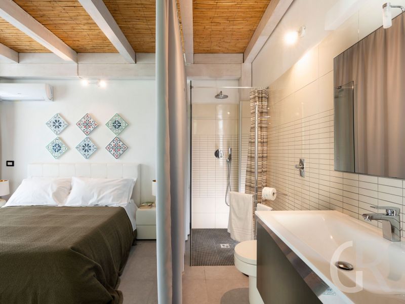villa-stella-maris-bad-und-schlafzimmer.jpg