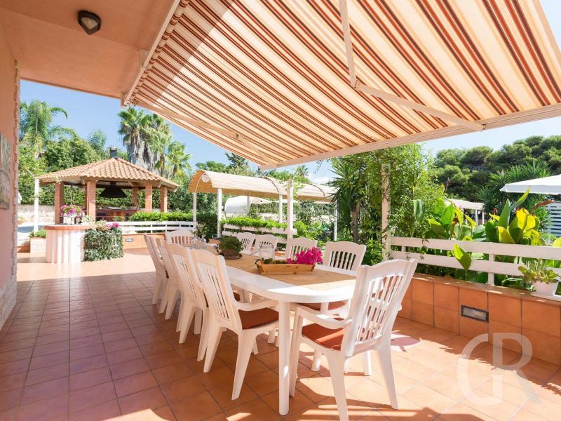 villa-timparosa-terrasse.jpg