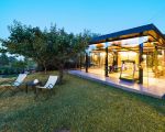 villa-viagrande-am-abend.jpg